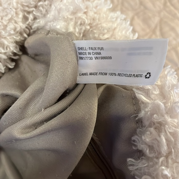 a new day Off White Faux Fur Teddy Sherpa Two Handle Tote Bag Carry On Purse - Picture 5 of 9